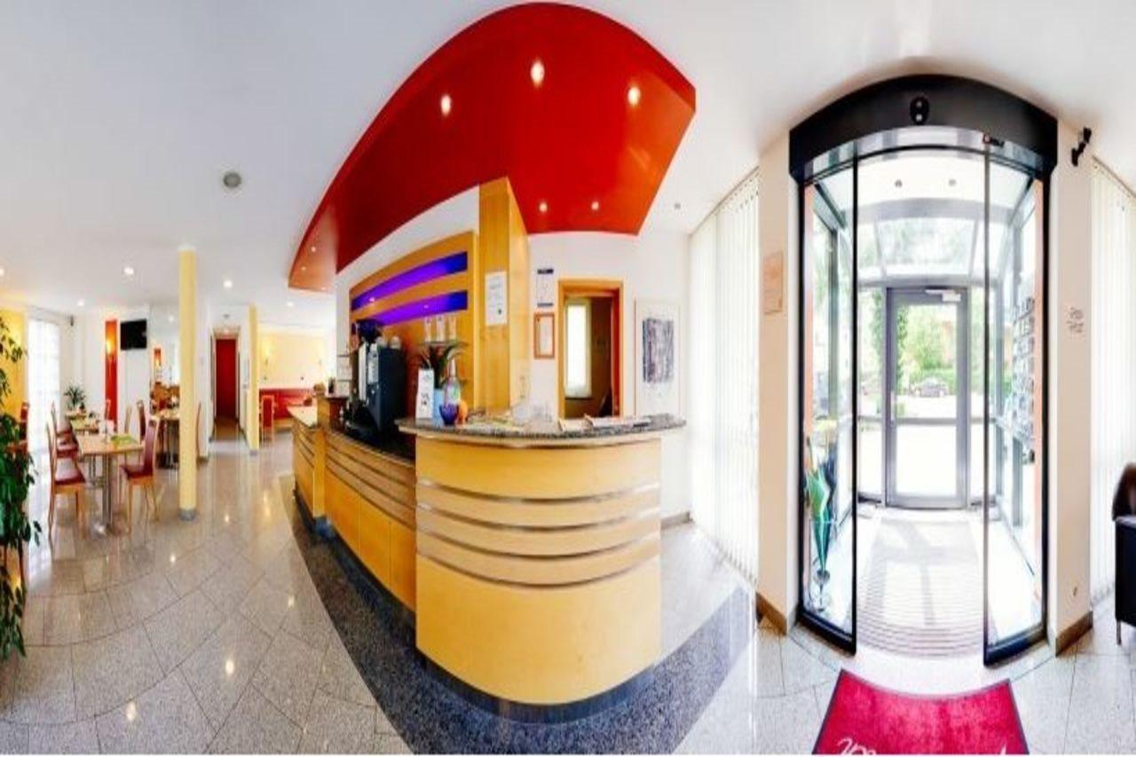 Hotel Graf Lehndorff zur Messe München Exterior foto